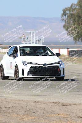 media/Oct-04-2025-OnGrid (Sat) [[44bd565ffa]]/Yellow Group/Sunrise/